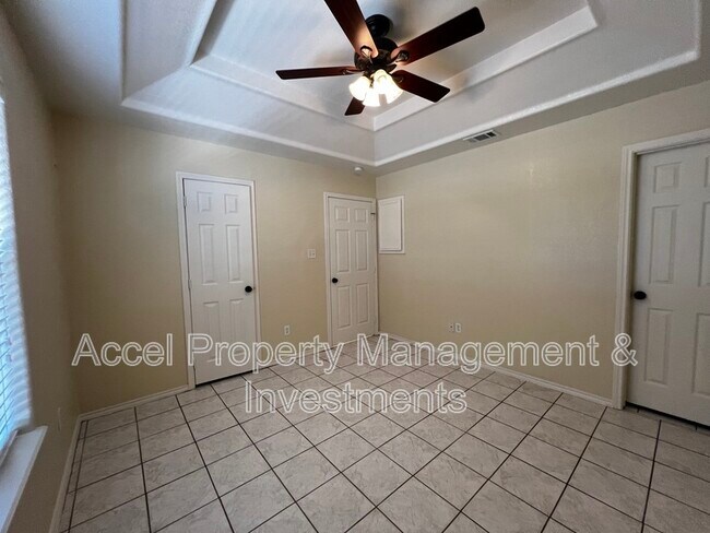 Building Photo - 2401 Kimberly Ln