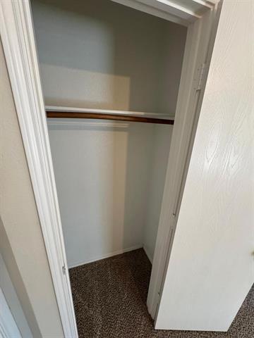 Building Photo - 9205 Lenox Dr