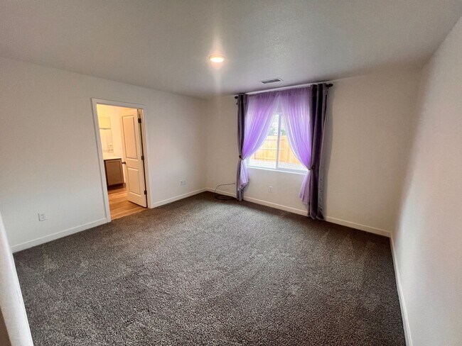 Building Photo - Dayton Home for Rent