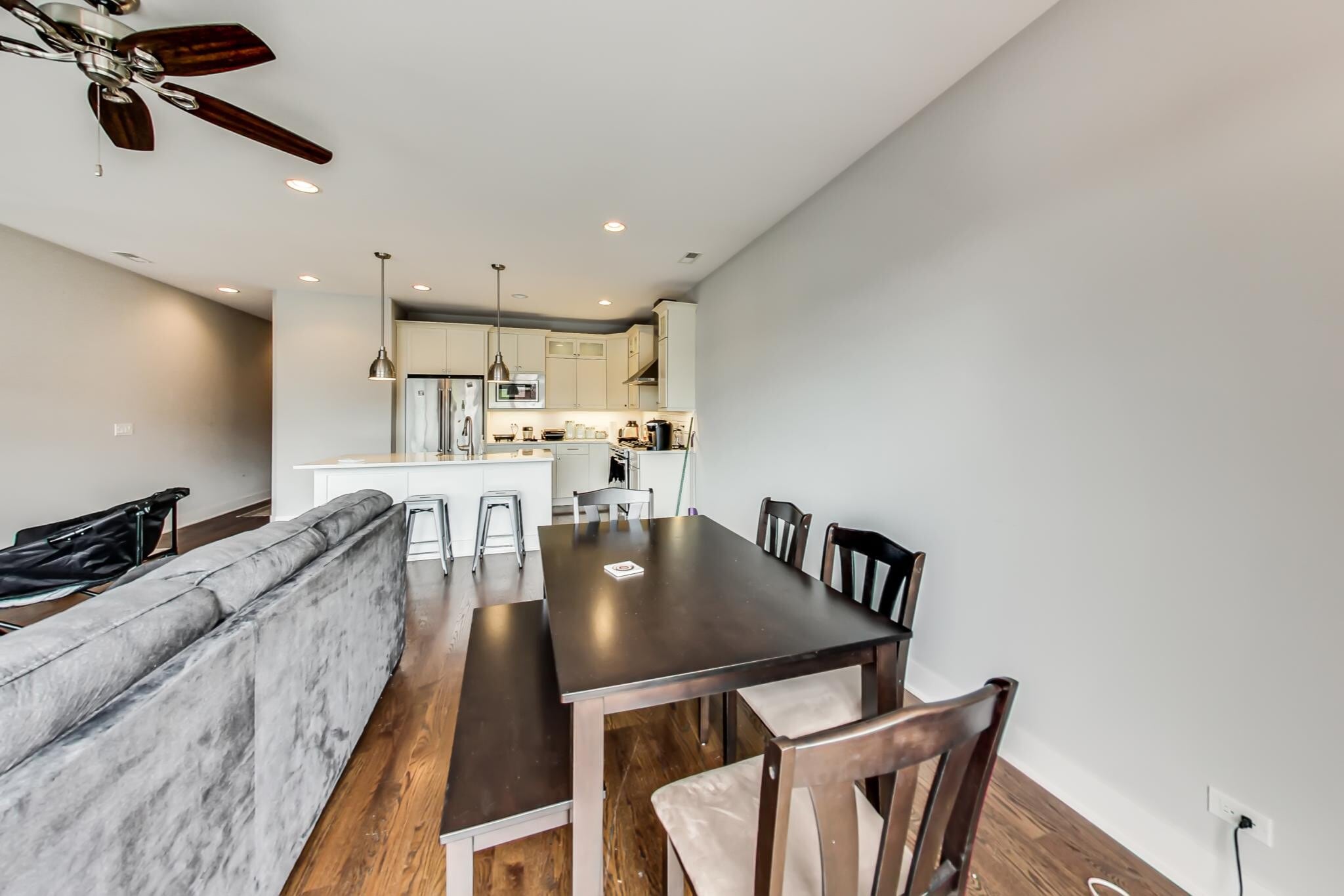 Building Photo - 2618 N Halsted St