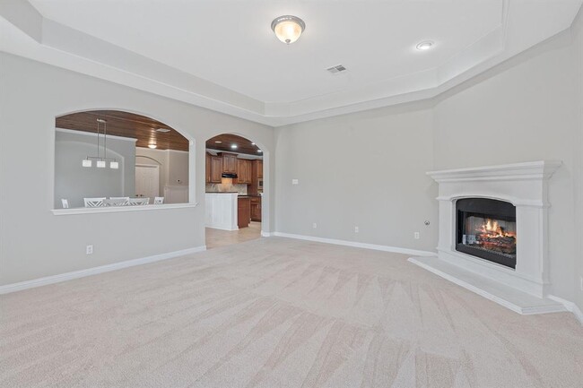 Building Photo - 1104 Lynsenko Dr