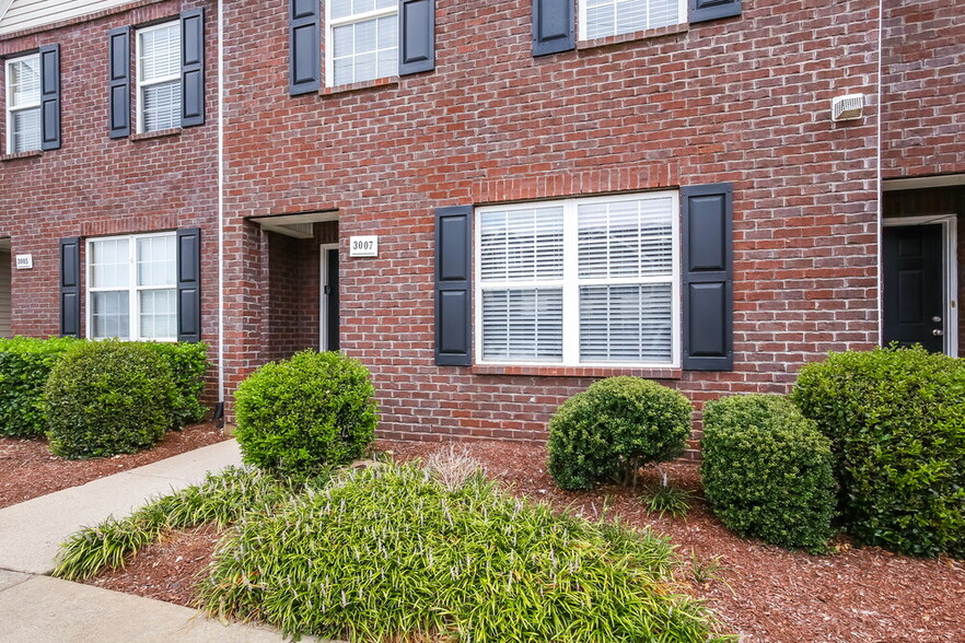 Building Photo - 3007 RG Buchanan Dr
