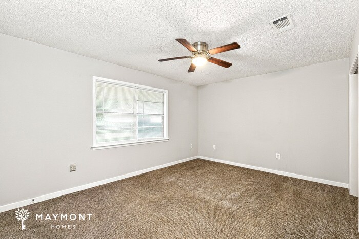 Building Photo - 509 Bruin Ave