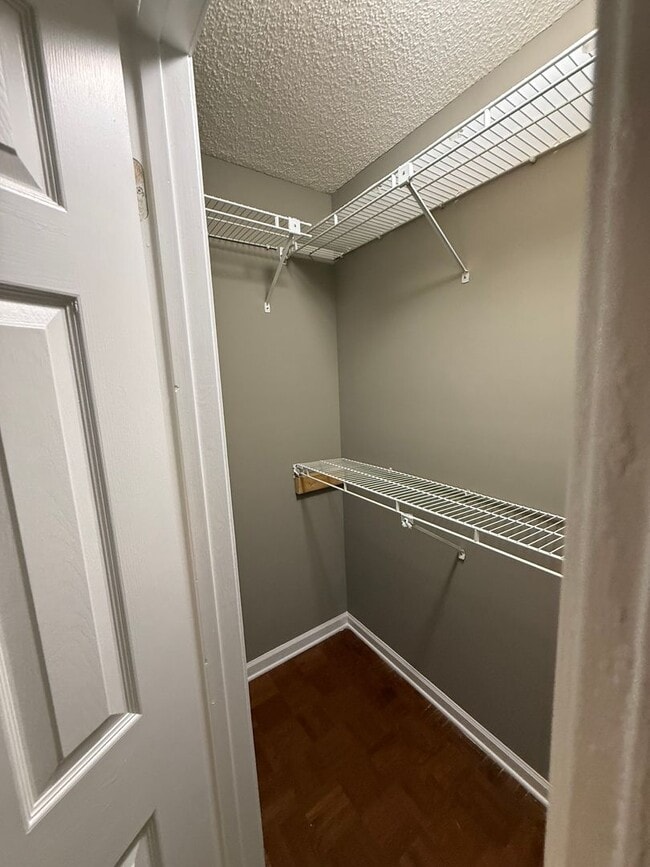 Building Photo - 304 Natchez Rd