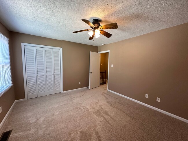Building Photo - Exclusively Offered by Muse Realty Rentals...