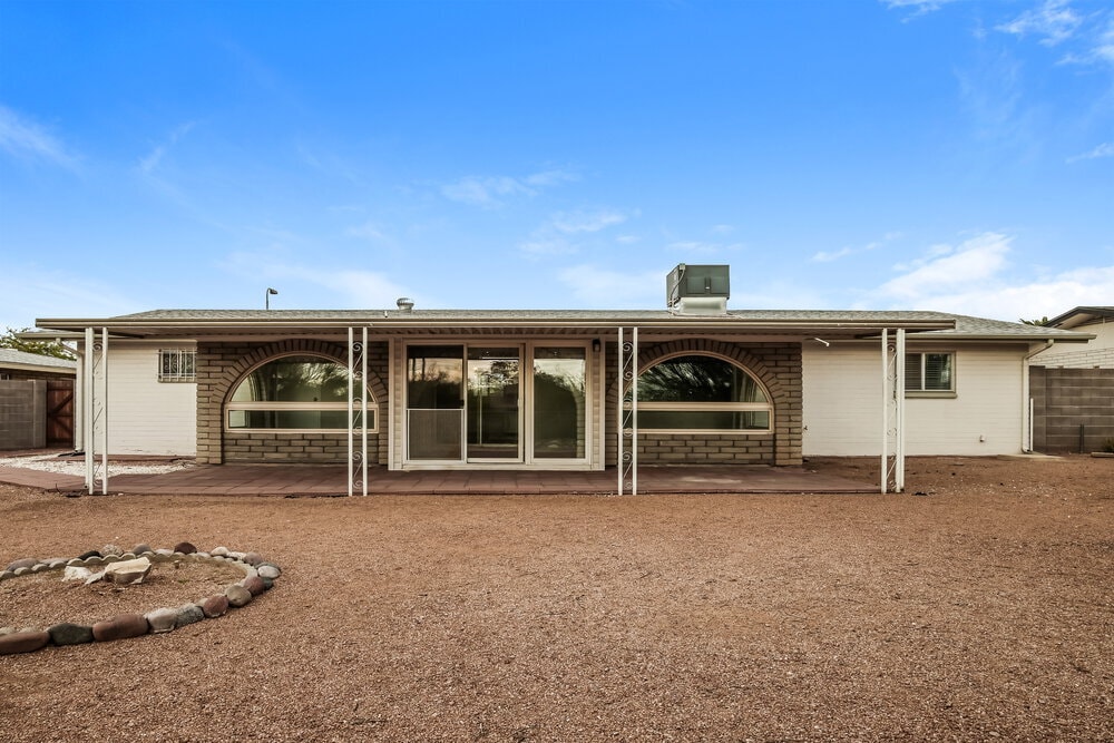 Building Photo - 6643 E Decatur St