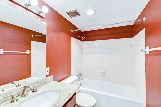 Building Photo - 3224 Timmons Ln