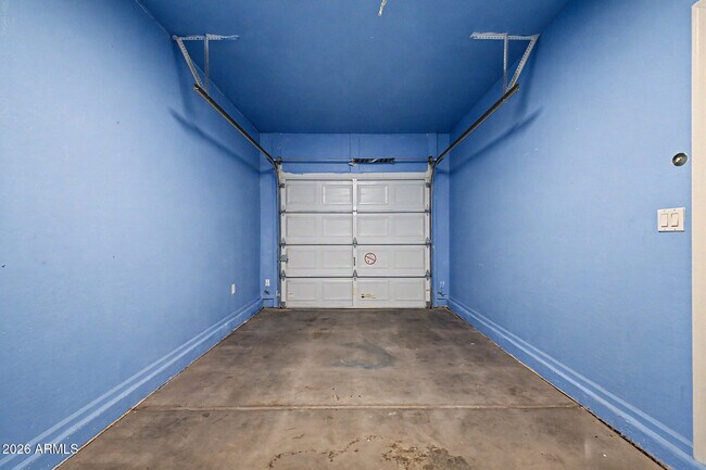 Building Photo - 17446 W Yavapai St