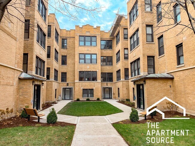 Building Photo - 2624 N Rockwell St