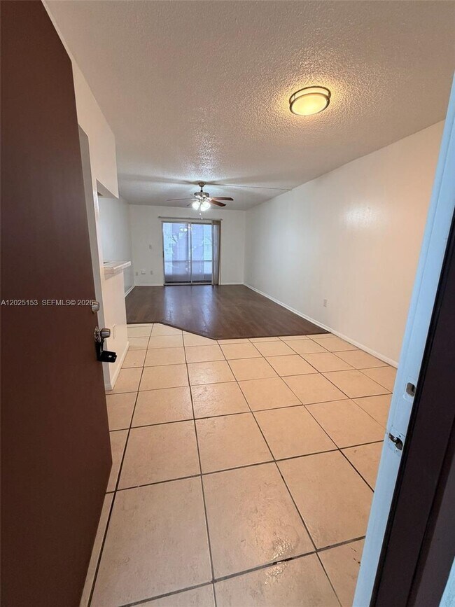 Building Photo - 6503 Winfield Blvd