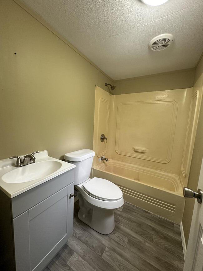 Building Photo - 9187 TX-103