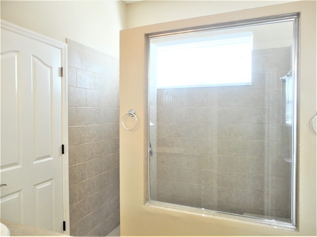 Building Photo - 1510 Canoe Dr