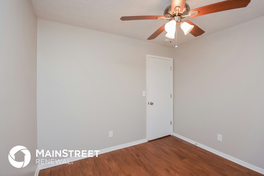 Building Photo - 4599 Garden Hills Dr