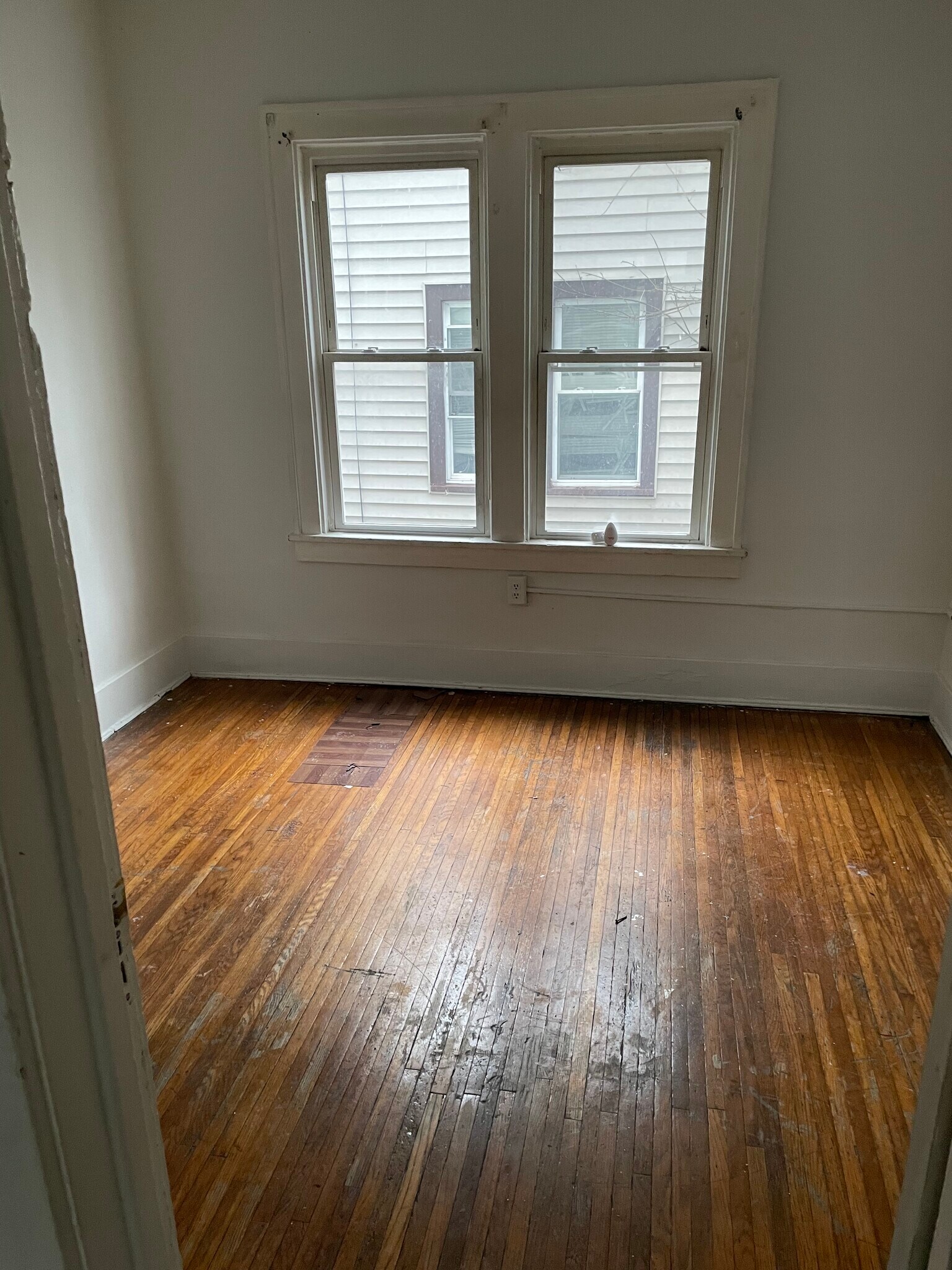 Building Photo - 183 Delamaine Dr