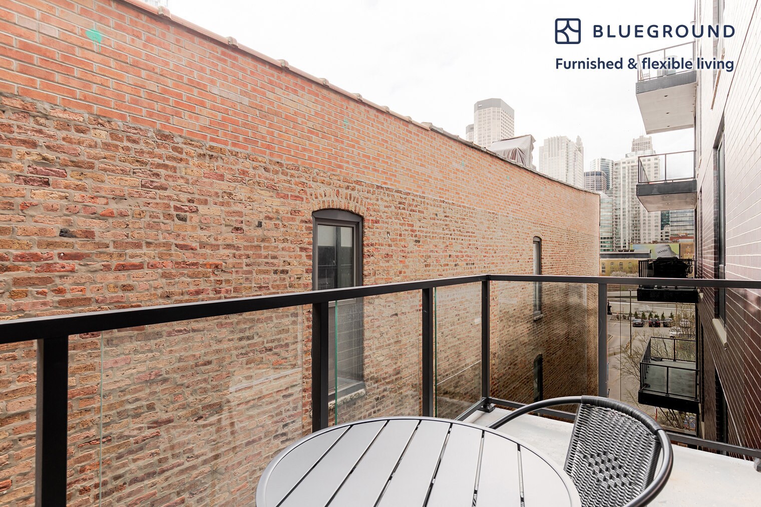 Building Photo - 812 W Adams St