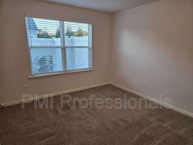 Building Photo - 1709 Calypso Dr