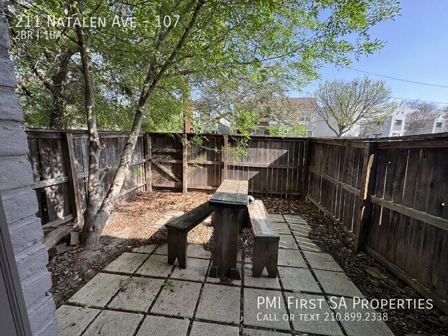 Building Photo - 211 Natalen Ave