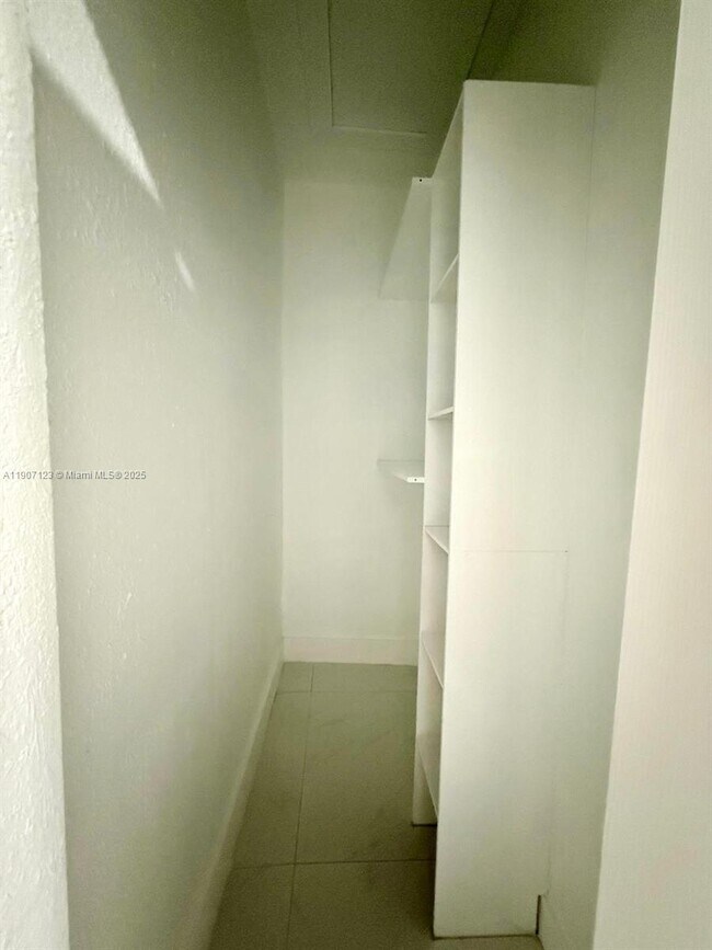 Building Photo - 2369 SW 17th Terrace