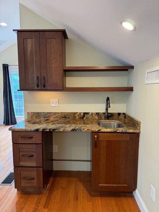 Building Photo - West AVL - Truly Special Custom Build!