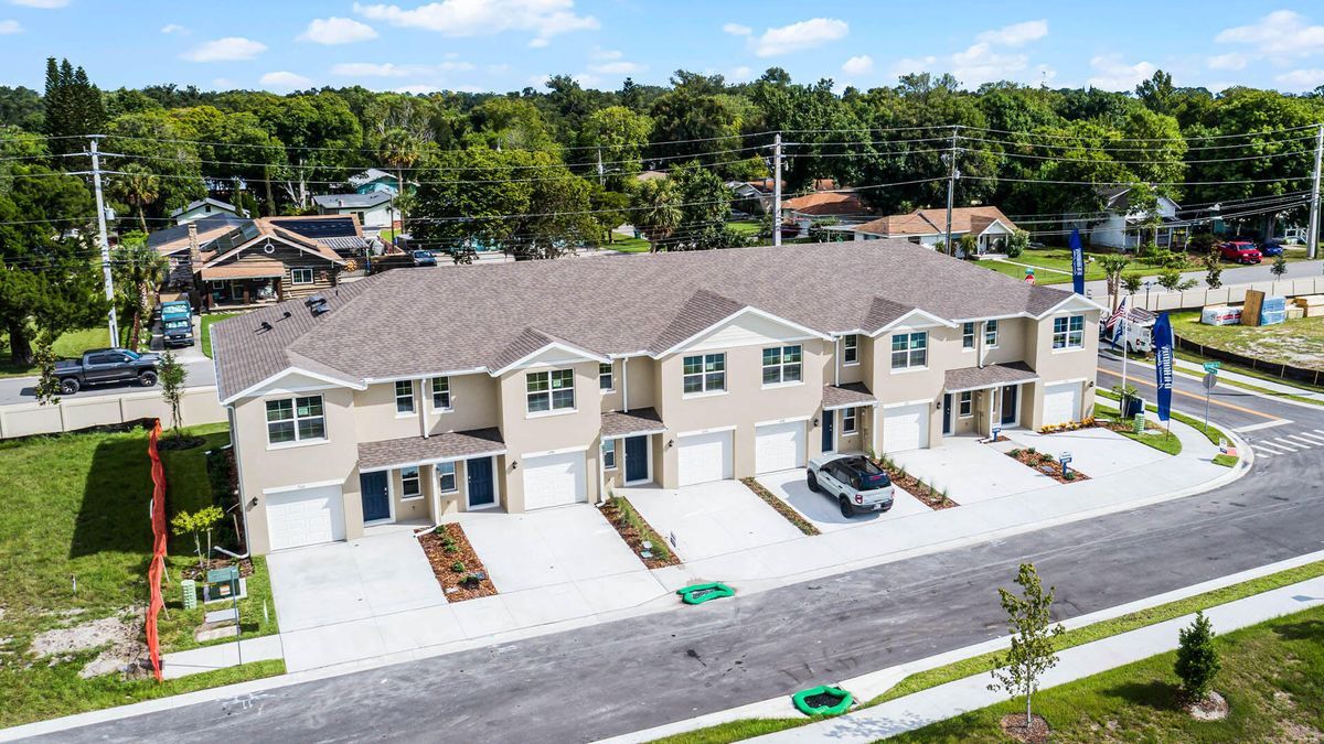 Building Photo - 672 Moscato Dr