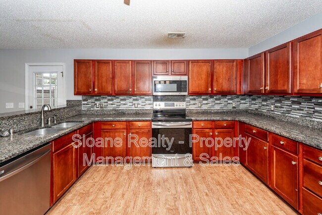 Building Photo - 1118 Deerberry Rd