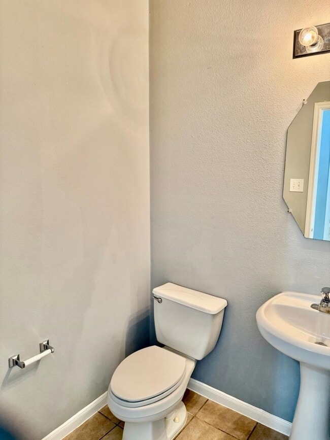 Building Photo - 6537 Canyon Mist Ln