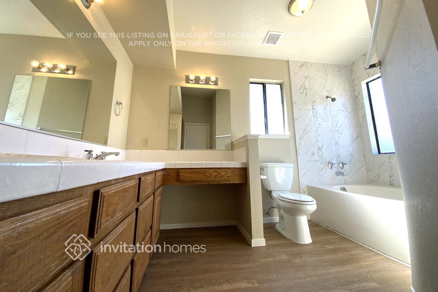 Building Photo - 4920 Evergreen Glen Dr