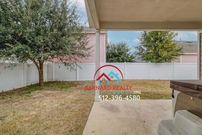 Building Photo - Available Now: 3 bed/2 Bath in Desirable B...