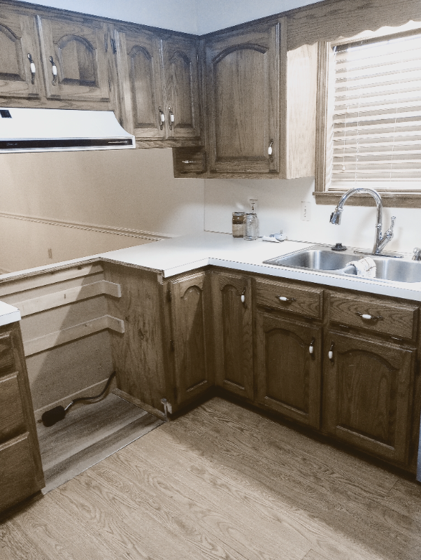 Building Photo - 103 Live Oak Dr