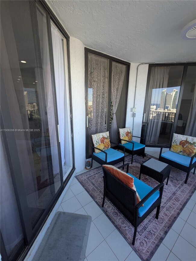 Building Photo - 300 Three Islands Boulevard