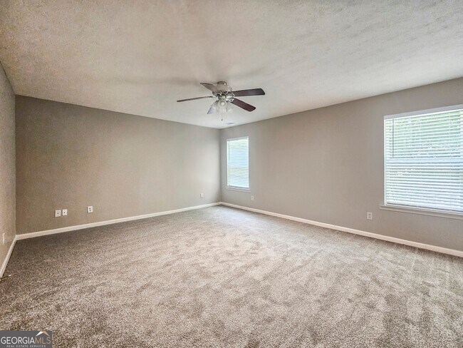 Building Photo - 4723 Beau Point Ct SW