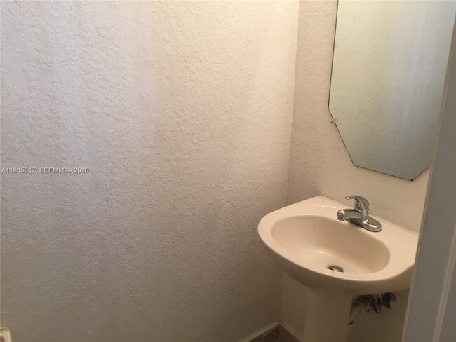 Building Photo - 7973 NW 114th Pl