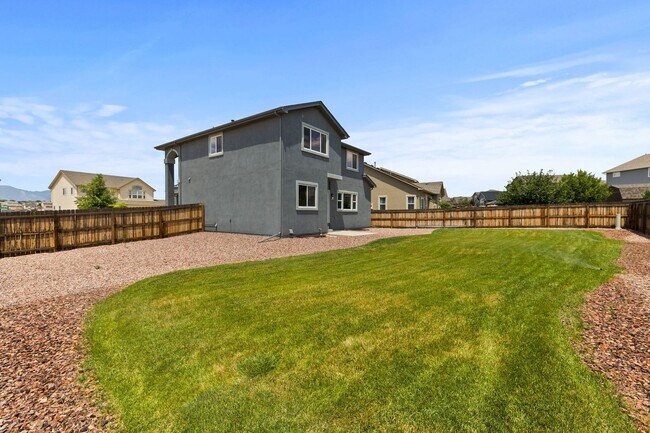 Building Photo - Welcome to The Glen at Widefield.  Move in...