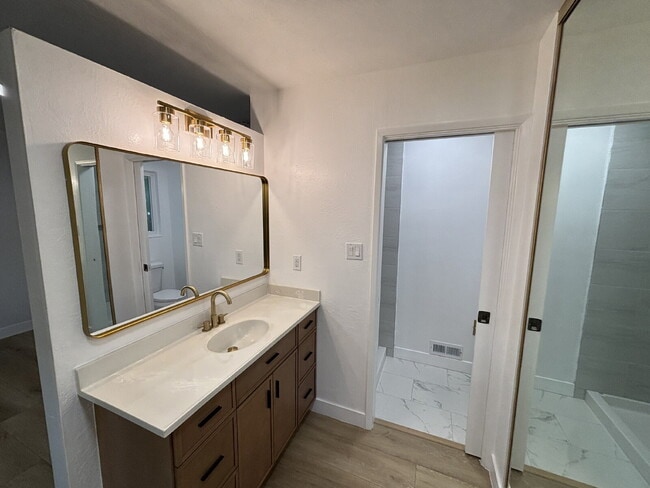 Building Photo - "Completely Remodeled and Charming 3-Bed Oasis with Pool & Fireplace in Pittsburg's Heart!"