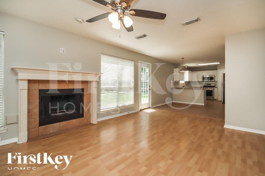 Building Photo - 1039 Wentworth Dr