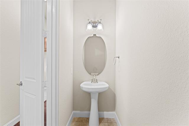 Building Photo - 1425 Barrolo Dr