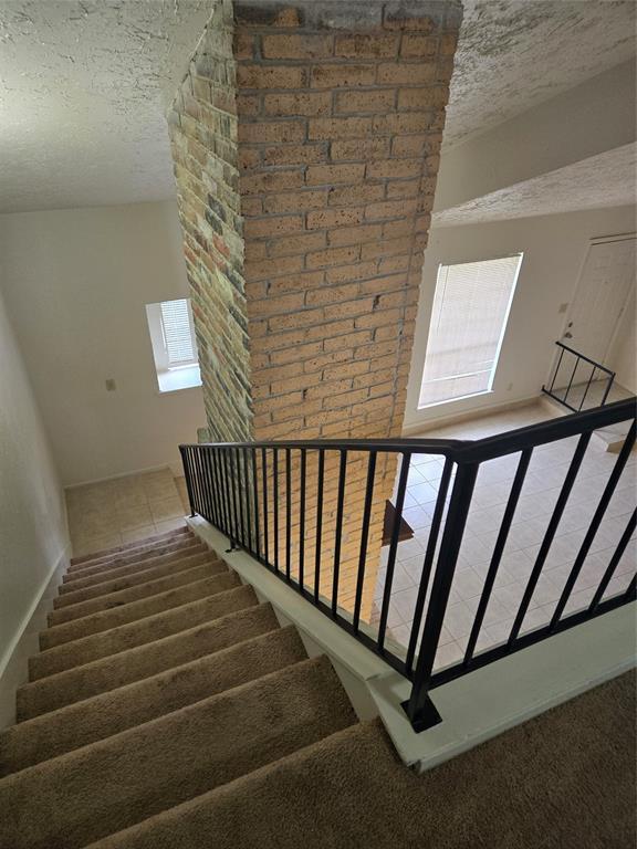 Building Photo - 6417 S Briar Bayou Dr