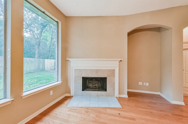 Building Photo - 21315 Pennshore Ln