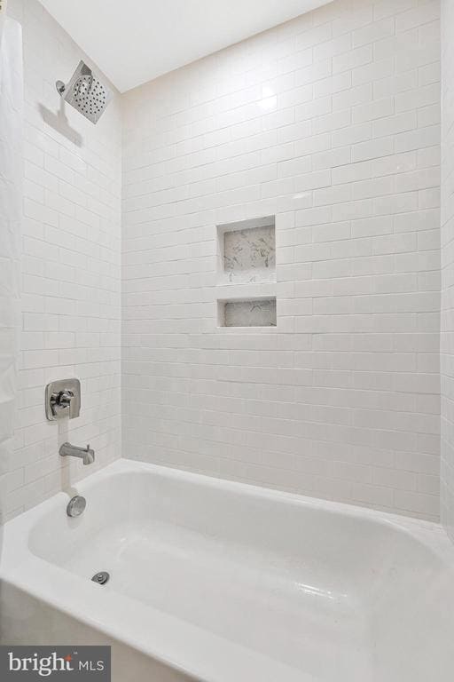Building Photo - 3138 Babashaw Ct