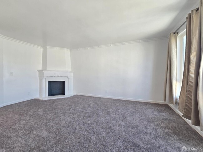 Building Photo - 135 Maddux Ave