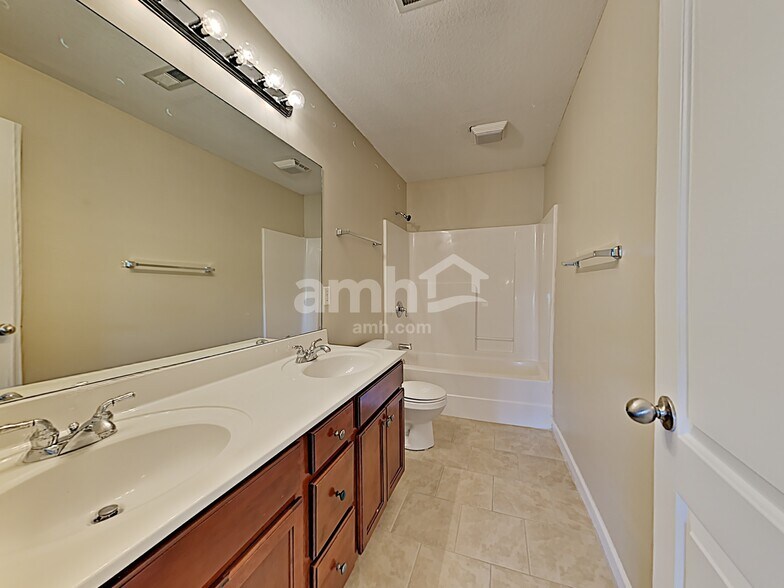 Building Photo - 1356 Pershing Hill Ln