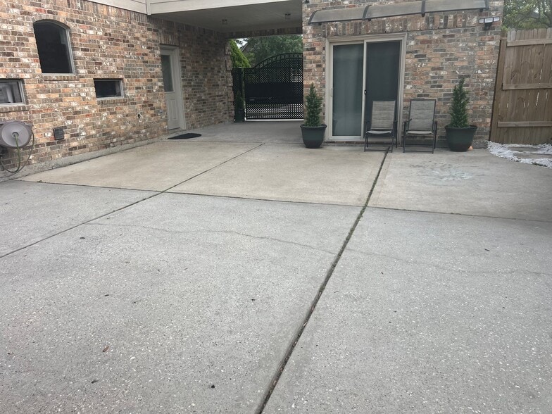 Building Photo - 14014 Summer Ash Ln