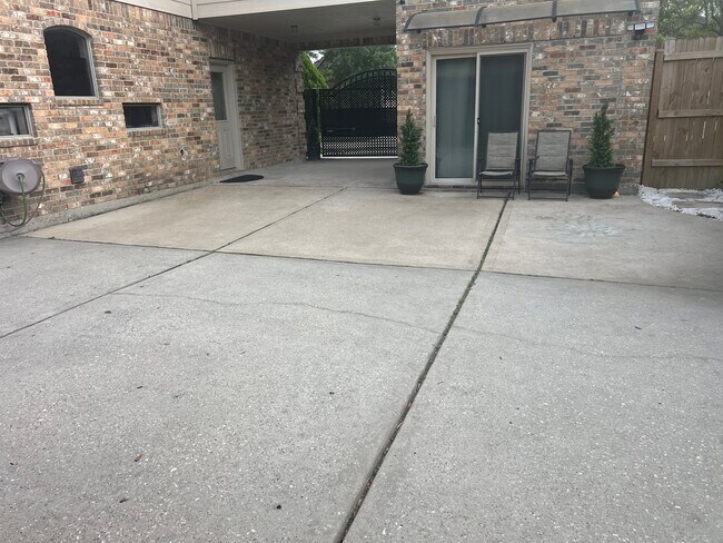 Building Photo - 14014 Summer Ash Ln
