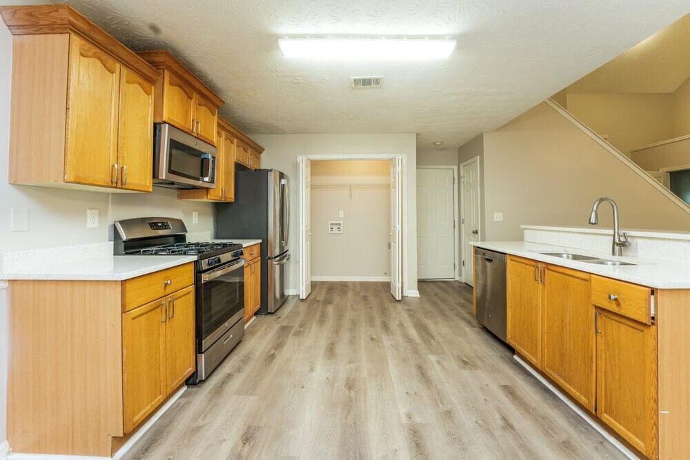 Building Photo - 4265 Wesley Hall Dr