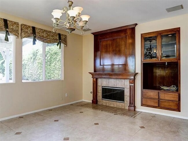 Building Photo - 11217 Ravenna Ln