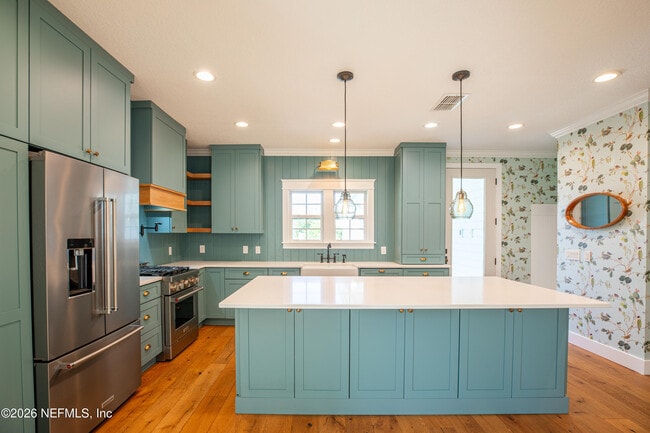 Building Photo - 11 Mascotte Pl