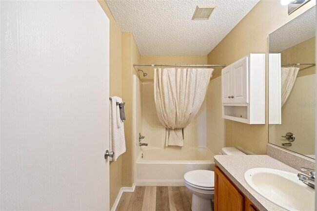 Building Photo - 8221 SE 169th Palownia Loop