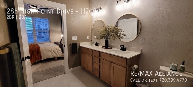 Building Photo - 285 High Point Dr