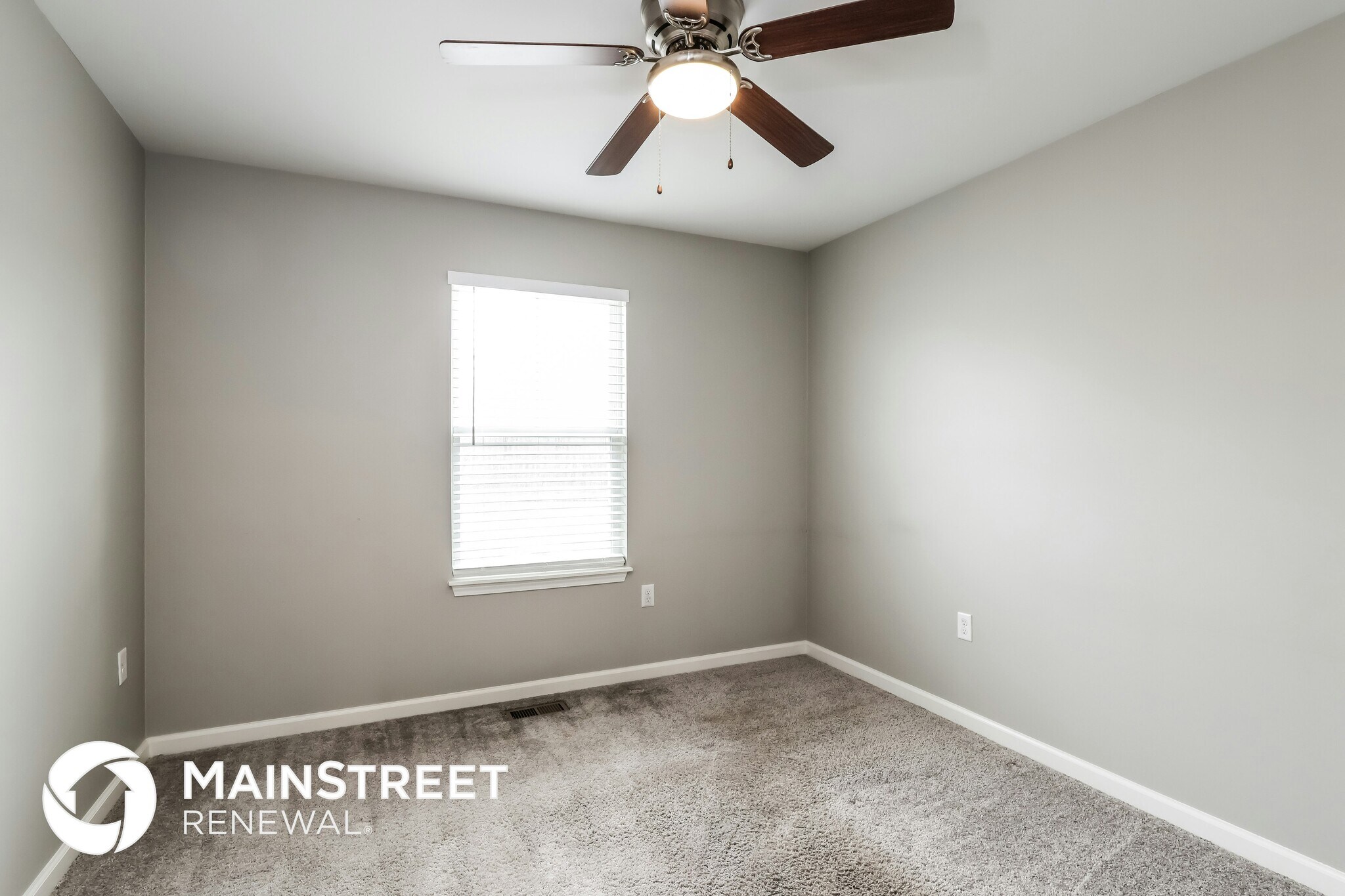 Building Photo - 2105 Paddle Wheel Dr
