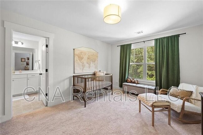 Building Photo - 178 Crestbrook Wy